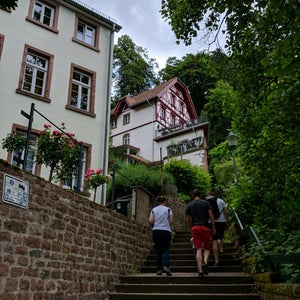 Endlose Schlosstreppe