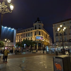 Plaza de Jacinto Benavente