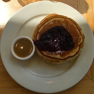 The 15 Best Places for Blueberry Pancakes in New York City