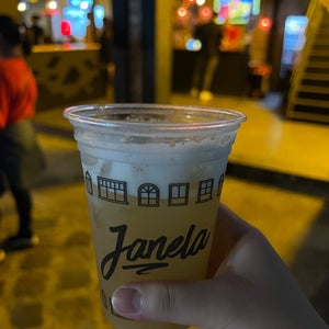 Janela Bar