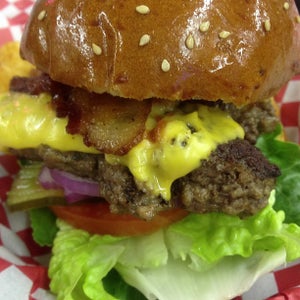 The 15 Best Places for Cheeseburgers in Houston