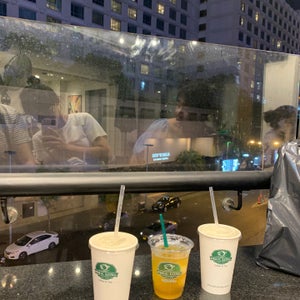 Phúc Long Coffee & Tea Express Phạm H?ng Thái