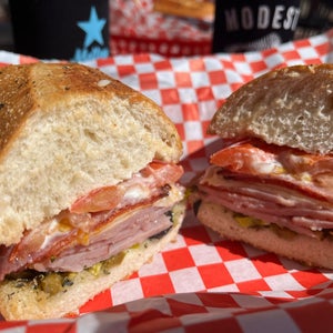 The 15 Best Places for Grinders in Seattle