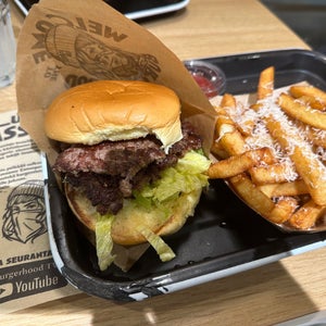 Social Burgerjoint