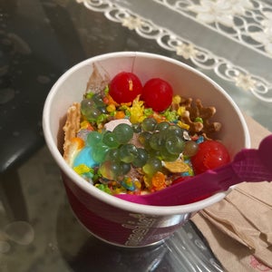 The 13 Best Places for Yogurt in Encino, Los Angeles