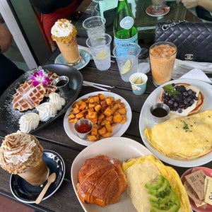 Bistro Cafe