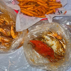 The 11 Best Places for Crab Legs in Washington
