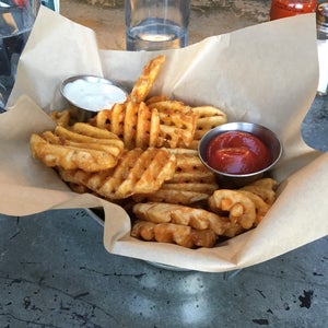 The 15 Best Places for Waffle Fries in Los Angeles
