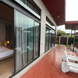 Sea Two Pool Villa