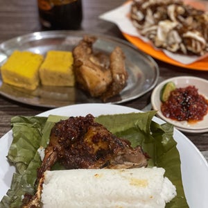 The 15 Best Places for Chicken in Bandung