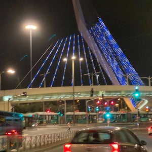 Calatrava Bridge (�?שר �?�?�?תר�?ם)