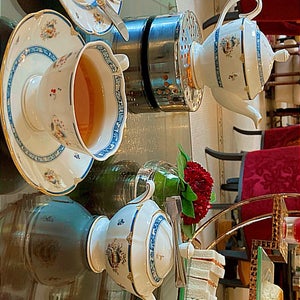 Colonial Café