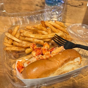 The 9 Best Places for Buffalo Chicken Salad in Boston