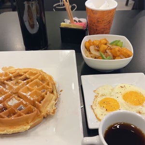 The 15 Best Places for Waffles in Pittsburgh