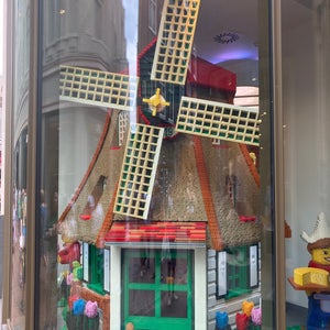 LEGO Store
