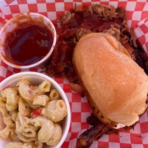 The 15 Best Places for Barbecue in Bakersfield