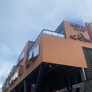 Hotel Academia