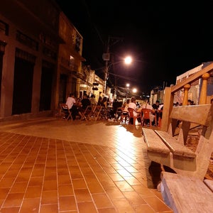 Praça Conde de Azambuja (Praça da Mandioca)