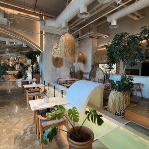 Cafe Moment (?حظة ??ف)