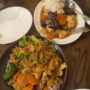 The 15 Best Places for Red Curry in Sacramento