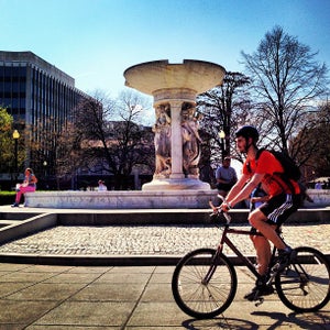 The 13 Best Places for People Watching in Dupont Circle, Washington