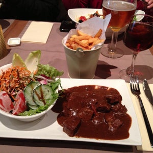 Poules Moules