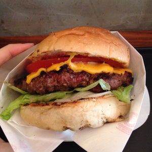 The 15 Best Places for Cheeseburgers in São Paulo