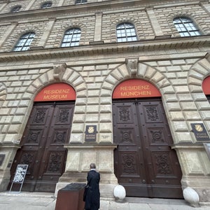 Max-Joseph-Platz