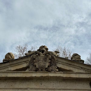 Puerta de Las Granadas