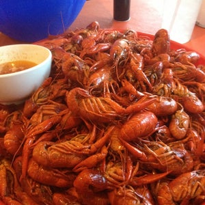 The 9 Best Places for Crawfish in Downtown Houston, Houston