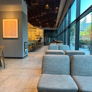 Starbucks Reserve (????? 리??)
