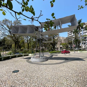 Praça 14 Bis