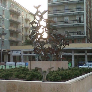 Piazza Renato Simoni