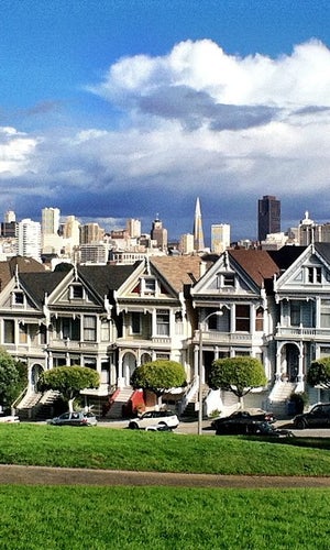 Alamo Square