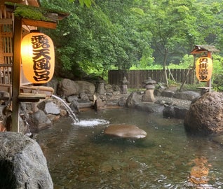 新潟の日本酒を味わいつくす！越後湯沢温泉でほろ酔い旅