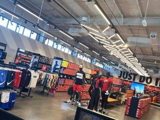 nike outlet al quoz