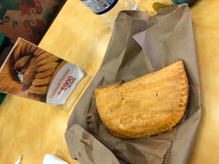 Juici Beef Plaza - Restaurant: Juici Patties nearby Ocho Rios in Jamaica: 1 reviews, address,  website - Maps.me