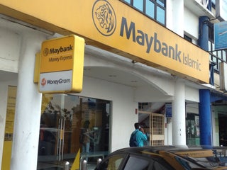 Berang maybank kuala Malayan Banking