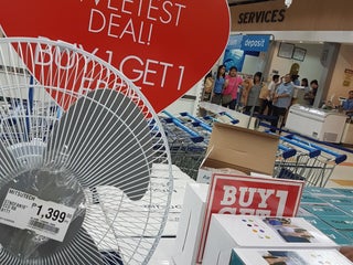 Sm supermarket electric fan promo deals