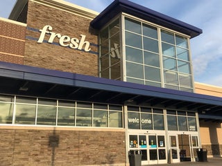 Supermarket: Meijer Nearby Acme In United States Of America: 5