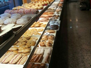 Bakery: LeCaroz nearby Mexico City in Mexico: 4 reviews, address, website -  Maps.me