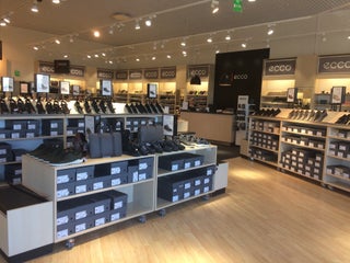 ecco outlet store