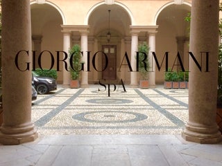 Giorgio armani spa sede via clearance bergognone