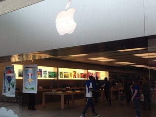 Mall: Apple Lenox Square nearby Atlanta in United States of America: 10  reviews, address, website 