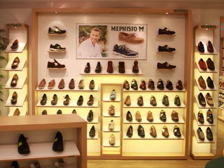 Mephisto shoe clearance store near me