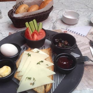 breakfast photo