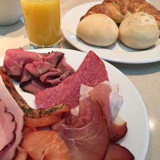 breakfast photo