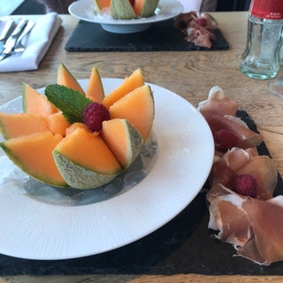 breakfast photo