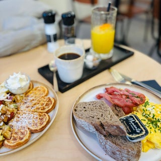 breakfast photo