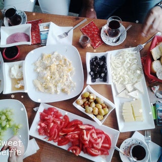 kahvaltı fotoğrafı